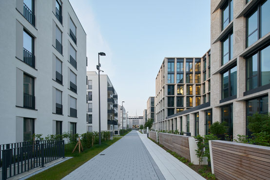 Kontors- och bostadsfastighet på mark tillhörande GAG Immobilien AG i Köln © Jens Willebrand/GEZE GmbH